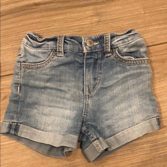Two pairs of Levi’s shorty short denim shorts. - Picture 2 of 6